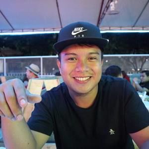 Meet your Posher, Eric